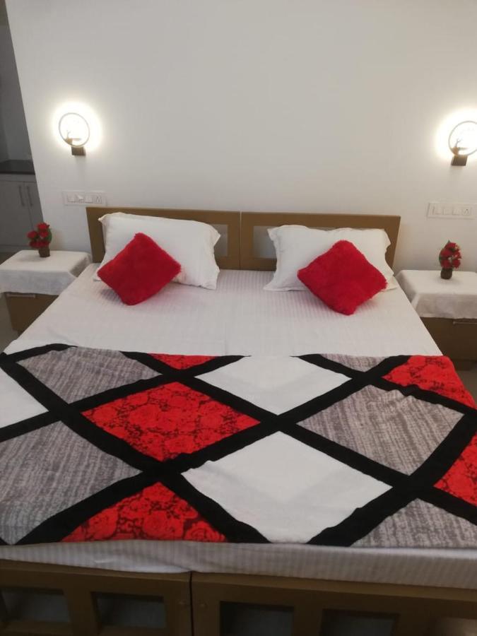 Marari Anna Beach Homestay Марарикулам Екстериор снимка