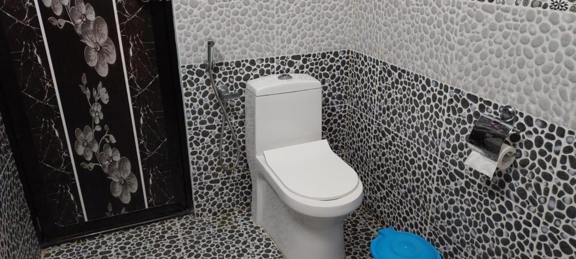 Marari Anna Beach Homestay Марарикулам Екстериор снимка