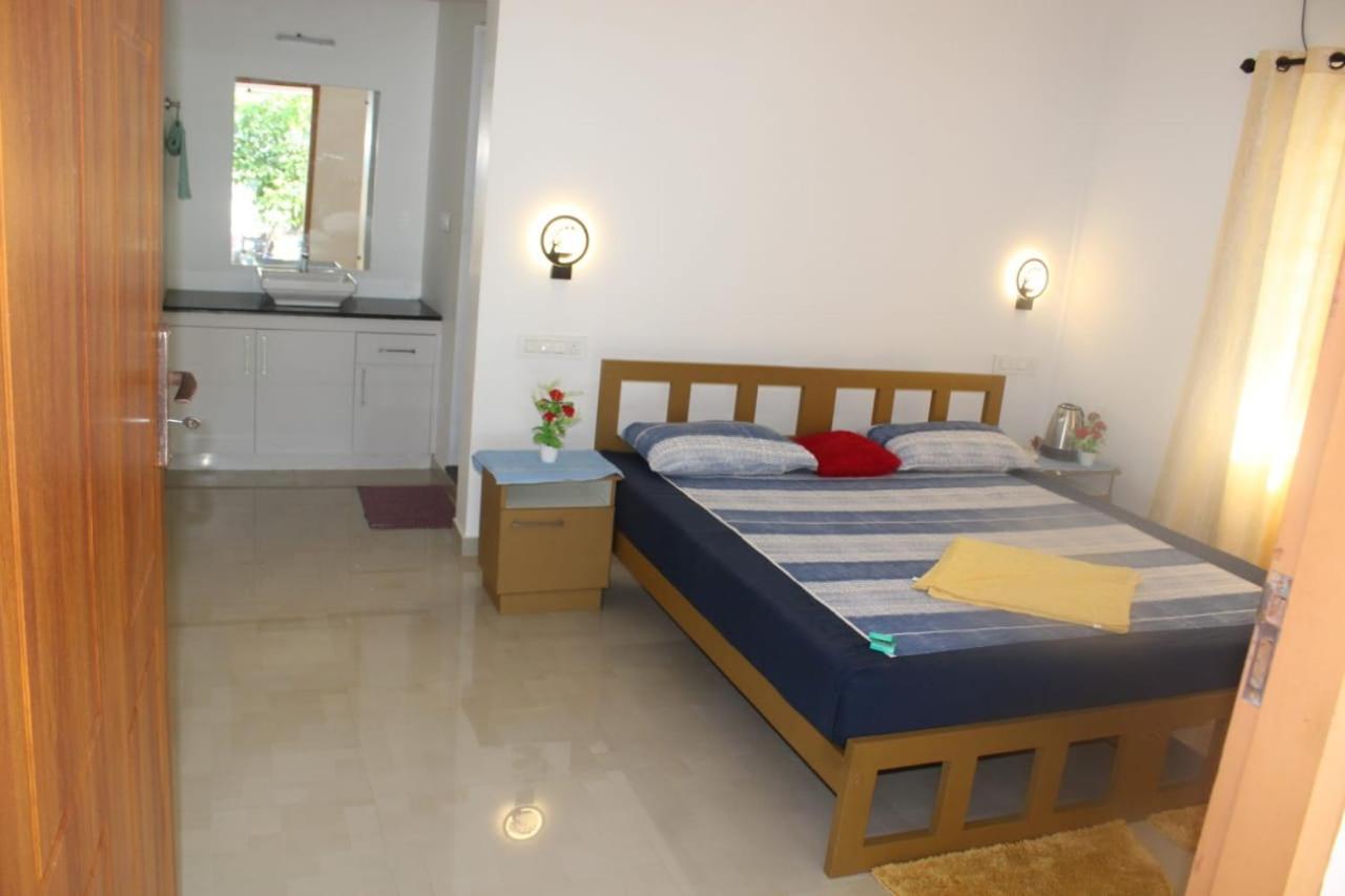 Marari Anna Beach Homestay Марарикулам Екстериор снимка